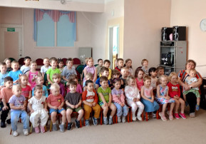 Спектакль "Домовенок Кузька" Спектакль "Домовенок Кузька".